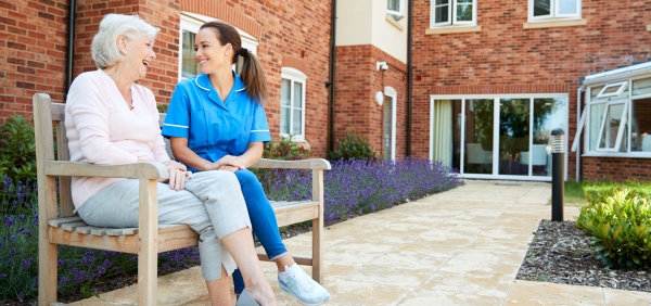 5 Assisted Living Community Benefits